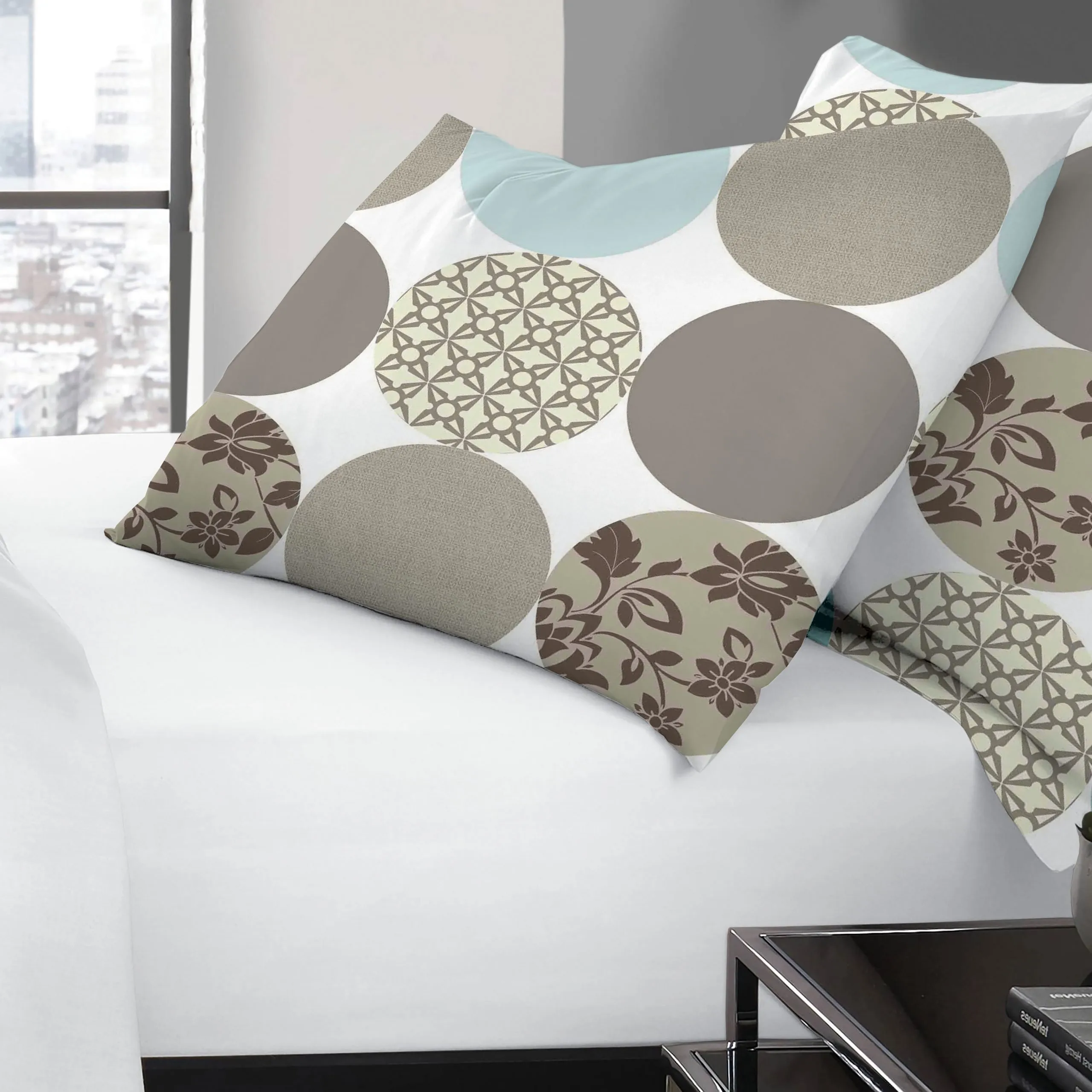 PACIFIC-PILLOW-scaled-1.webp