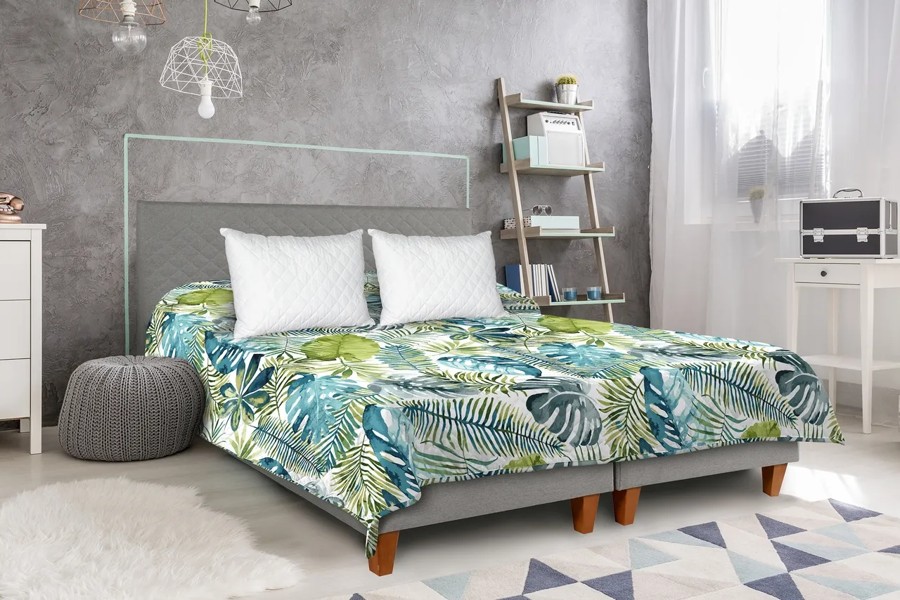 l-cuvertura-matlasata-2-fete-alcam-210x220-cm-jungle.webp